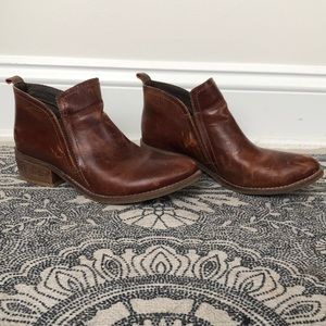 Matisse Wilder leather bootie